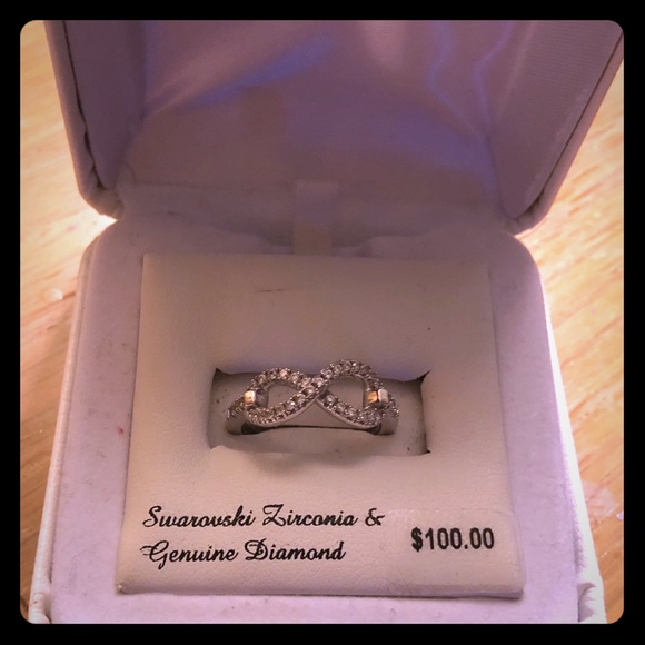 Diamond Infinity Ring - Picture 1 of 1